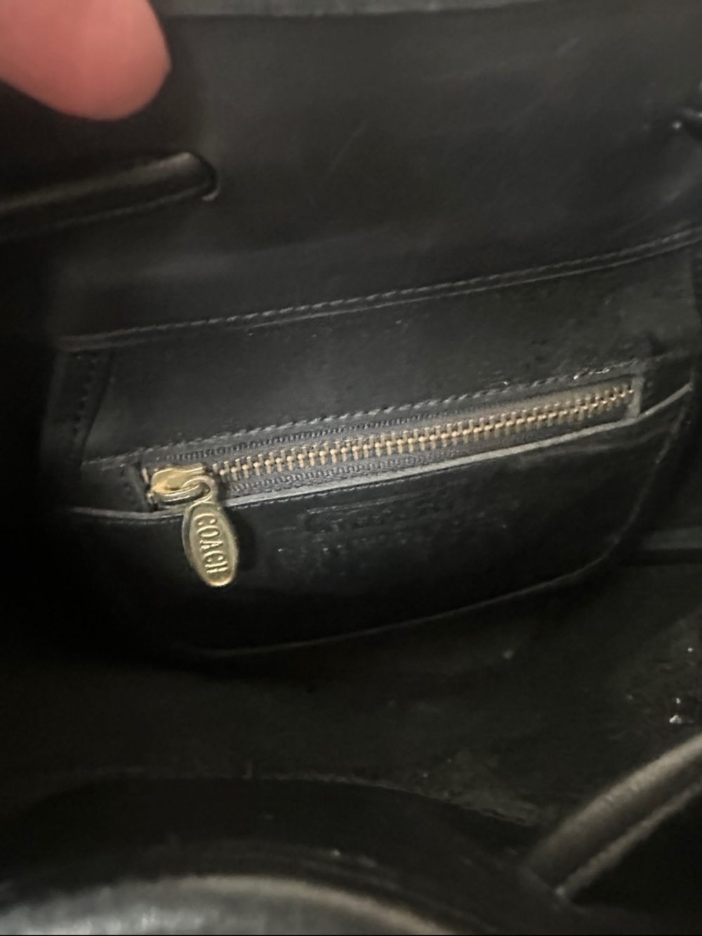 Classic Black Leather Drawstring Bucket Bag - Picture 3 of 3